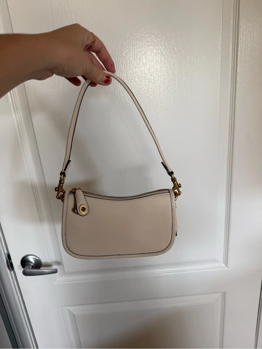 Brand new! Coach Pebbled Leather Shoulder Bag in Light Cream
